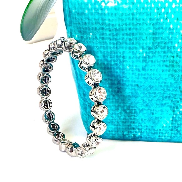 CHICO’s “Rasa” Silver & Crystal Magnetic Closure Bangle Bracelet NWT​​ - Picture 1 of 15